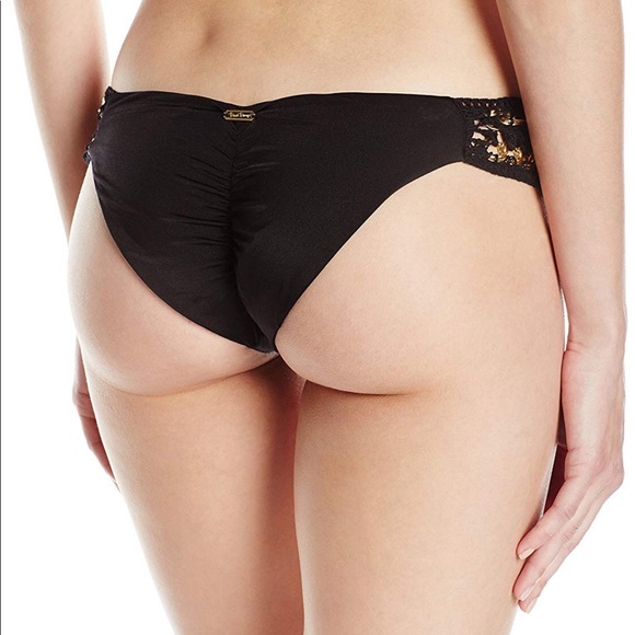 Beach Bunny “Got me in chains” black bikini NWT - Picture 5 of 8